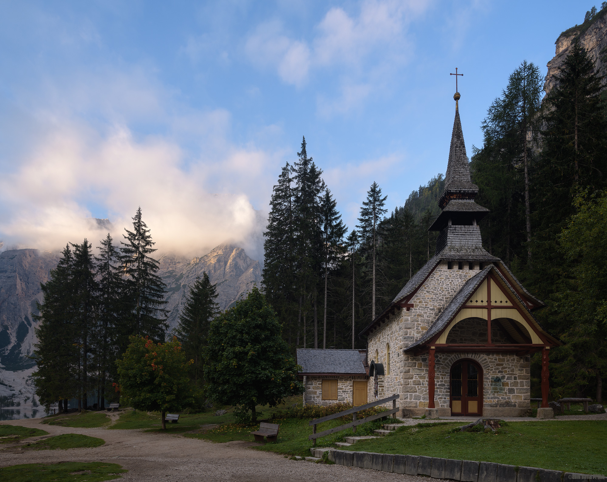 Cappella Lago di Braies