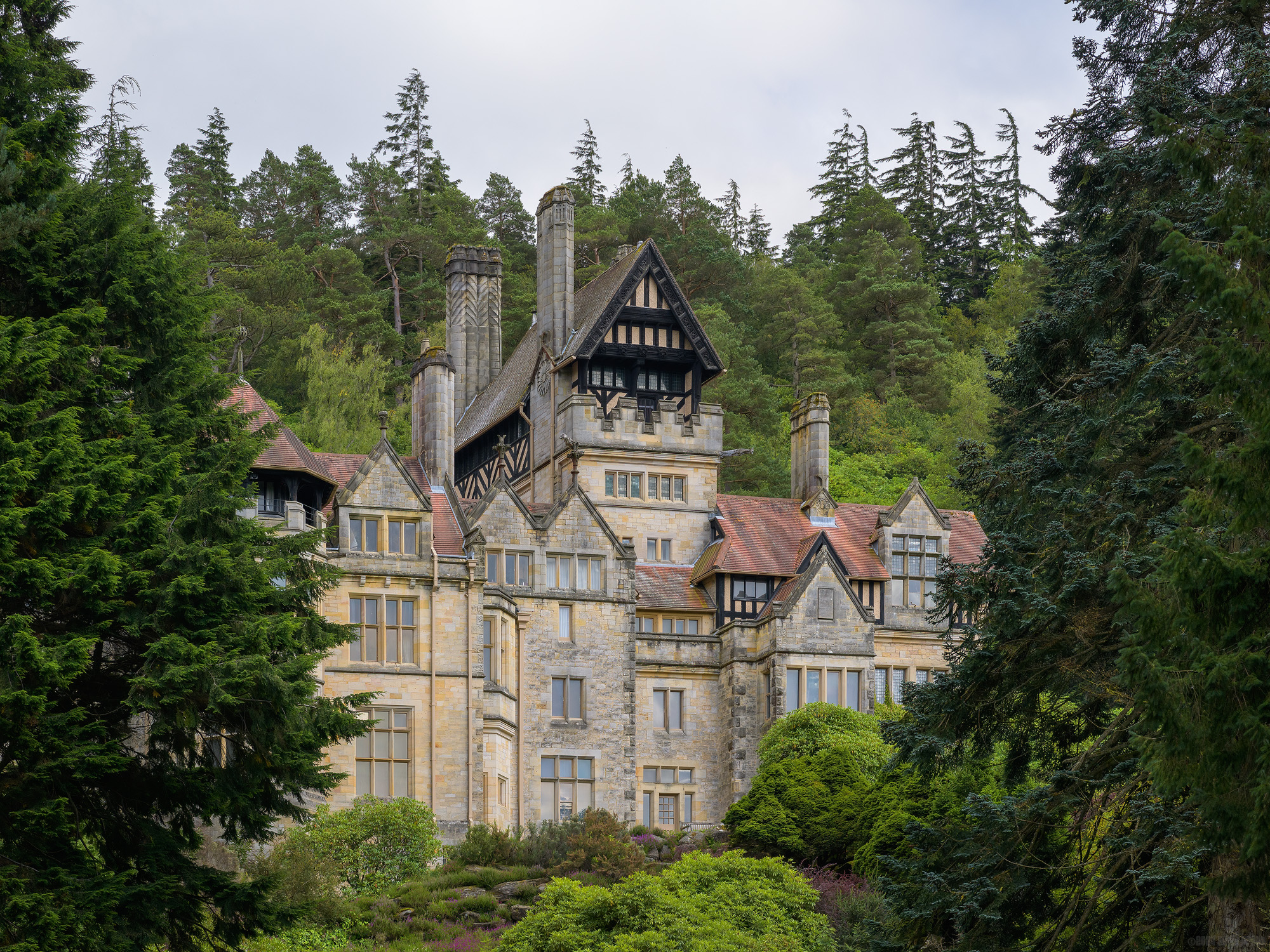 Cragside House