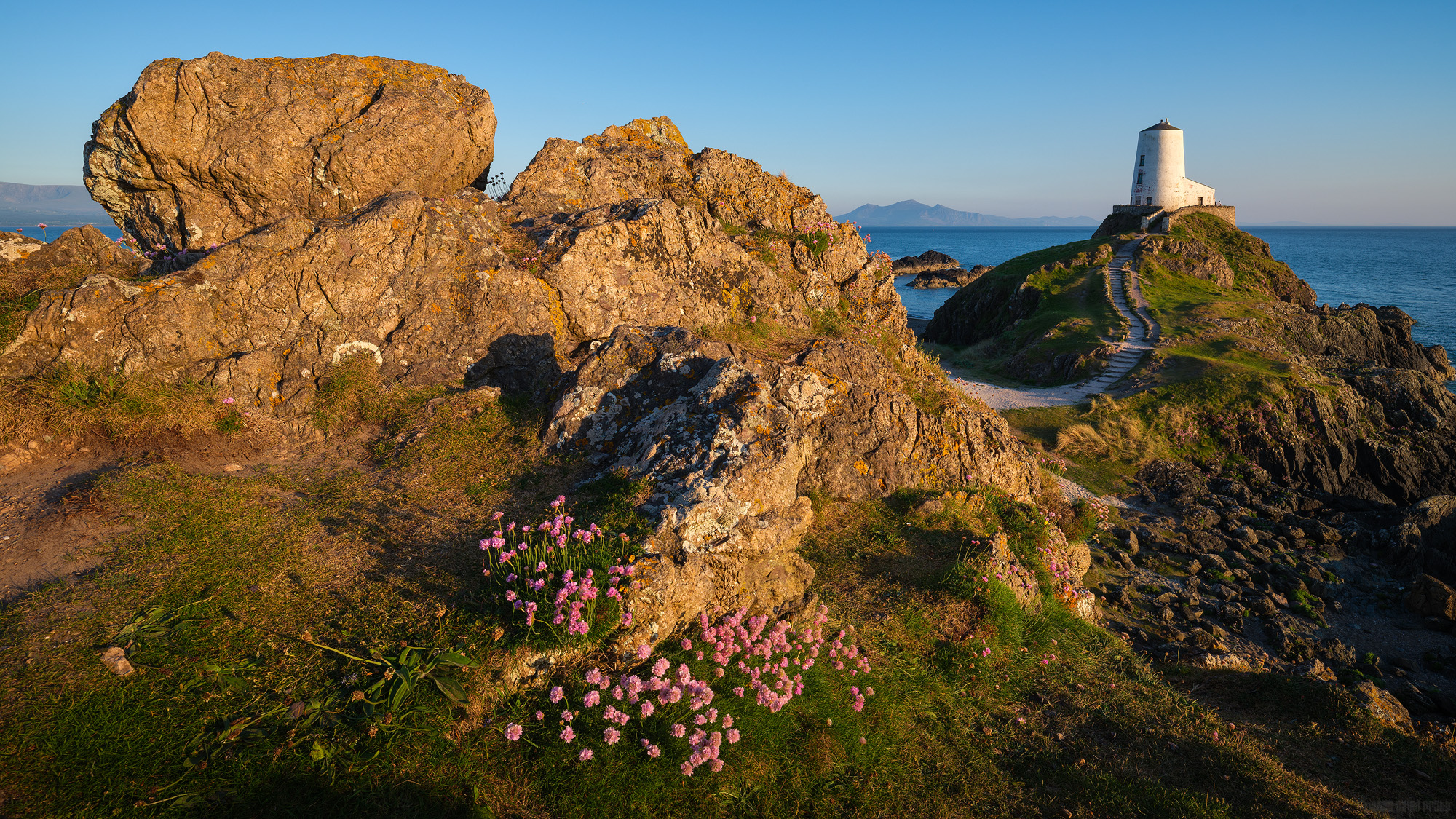 Twr Mawr Lighthouse